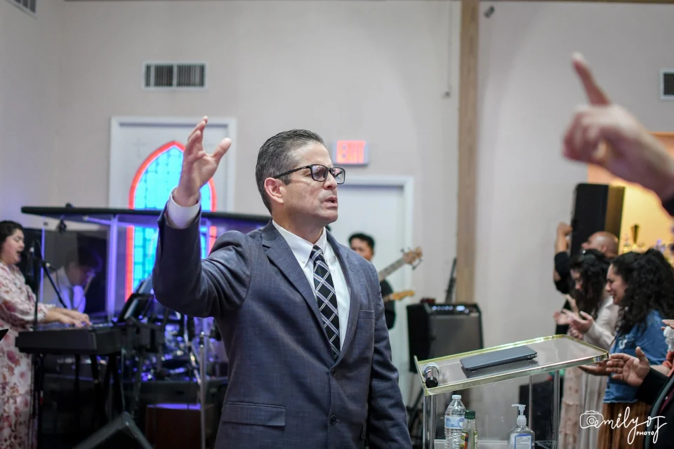 Isaac Saenz